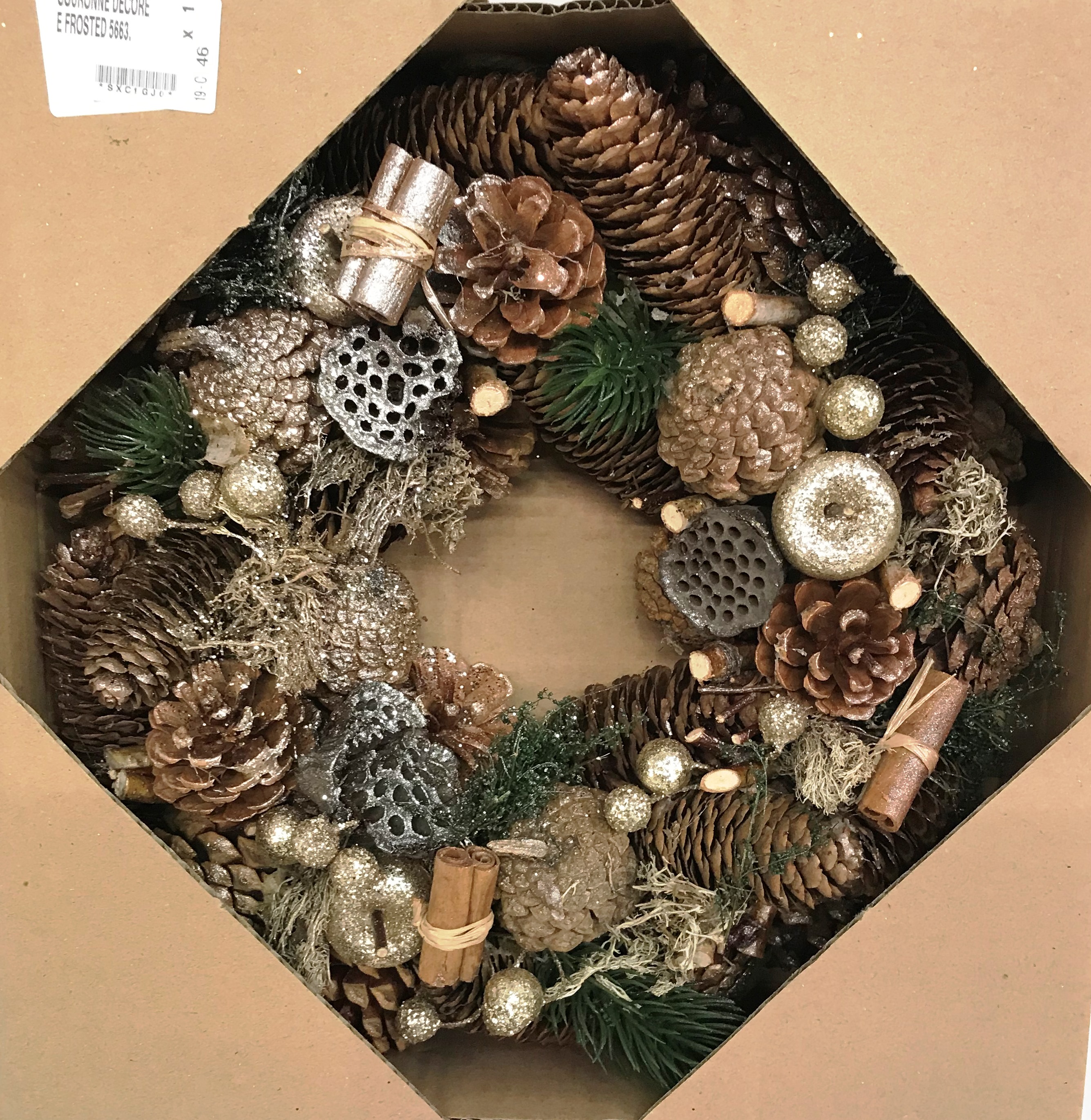 COURONNE DECOREE 06